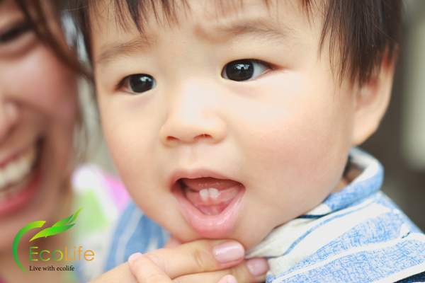Hướng dẫn chi tiết cách chăm sóc bé mọc răng và sữa Aptamil Anh số 2