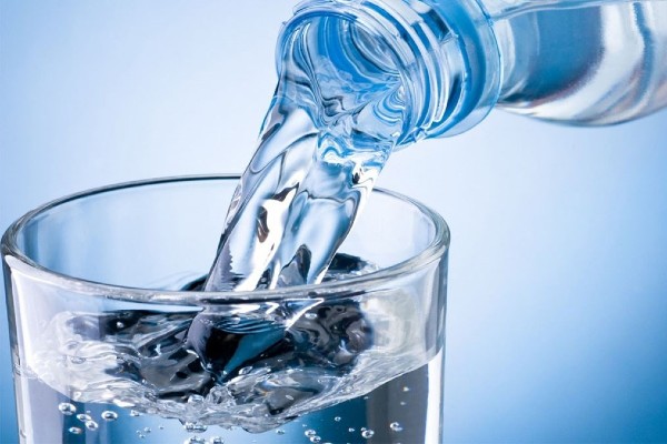 Uống nhiều nước khi giảm cân