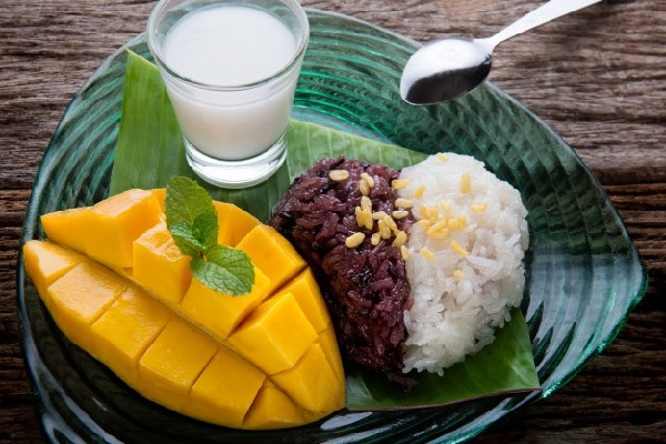 Ngoài các món ăn, gạo còn được sử dụng để tạo ra nhiều loại nước ngon và có lợi.
