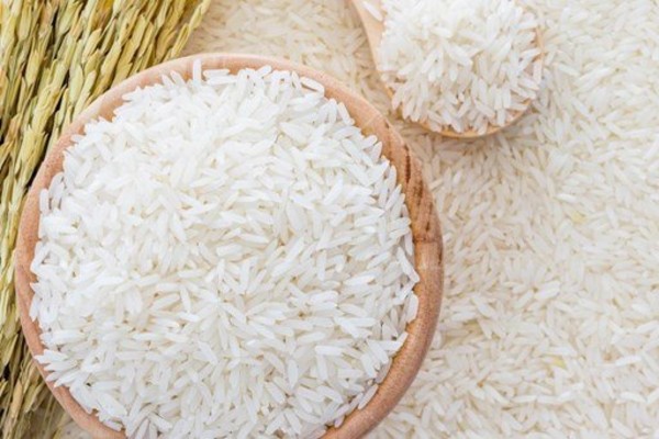Gạo Jasmine dài, trắng trong, đều hạt